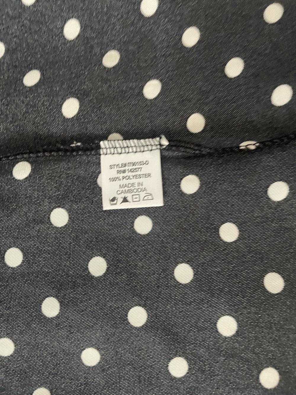 Blouse Bundle Size S | Adrianna Papell & Fashion Nova Polka Dot Tops - Picture 9 of 9